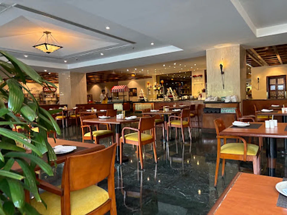 24/7 Restaurant