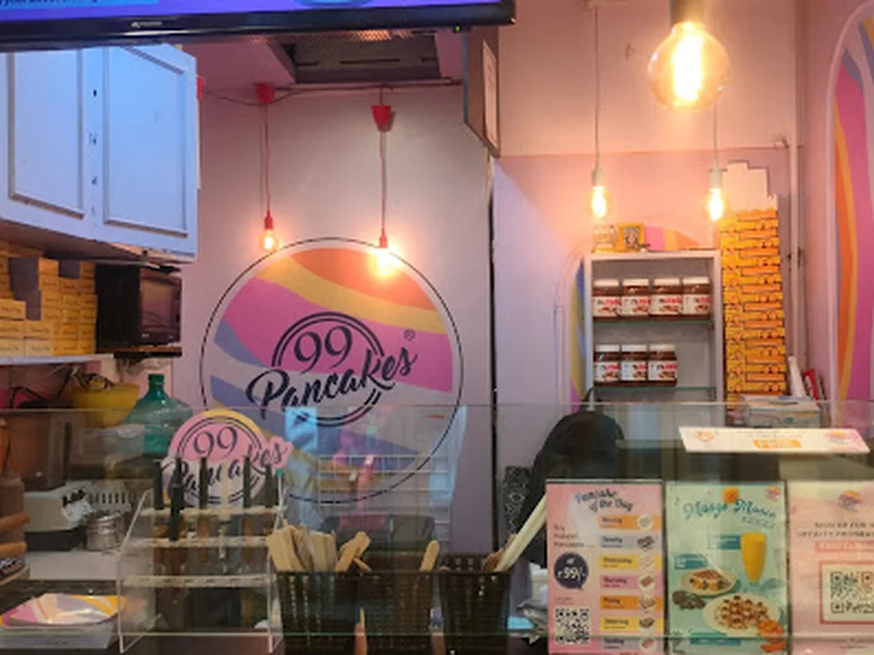 99 Pancakes in Lower Parel - Mini Pancakes, Waffles, Cakes, Pastries & more