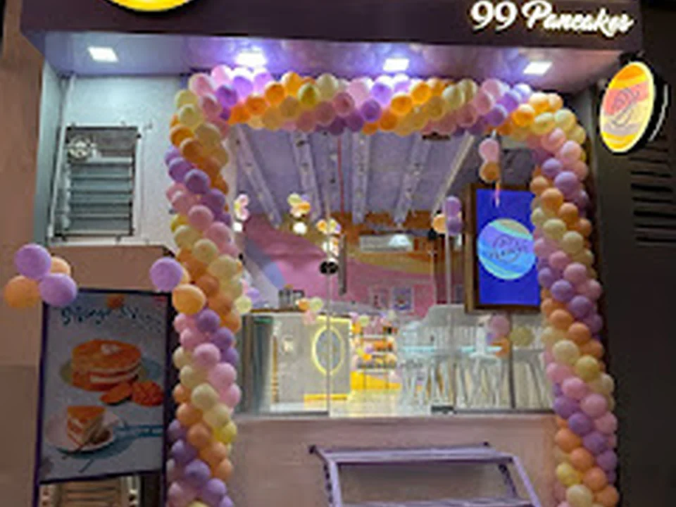 Foto de 99 Pancakes in Mazgoan - Mini Pancakes, Waffles, Cakes, Pastries & more