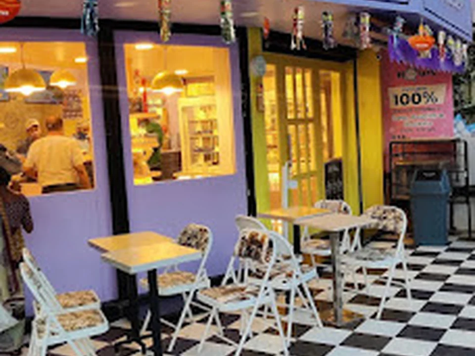 99 Pancakes in Vile Parle - Mini Pancakes, Waffles, Cakes, Pastries & more