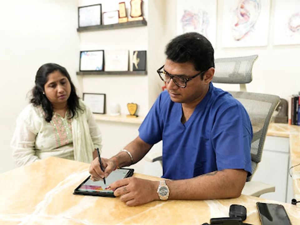 AUM ENT Clinic - Best ENT Clinic in Mumbai | ENT Specialist - Dr. Shailesh Pandey | ENT Surgeon in Mumbai