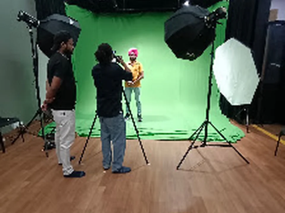 C2B Acting Academy (Chain2Bollywood) – Mumbai’s Best Drama School & Acting Classes | Acting School