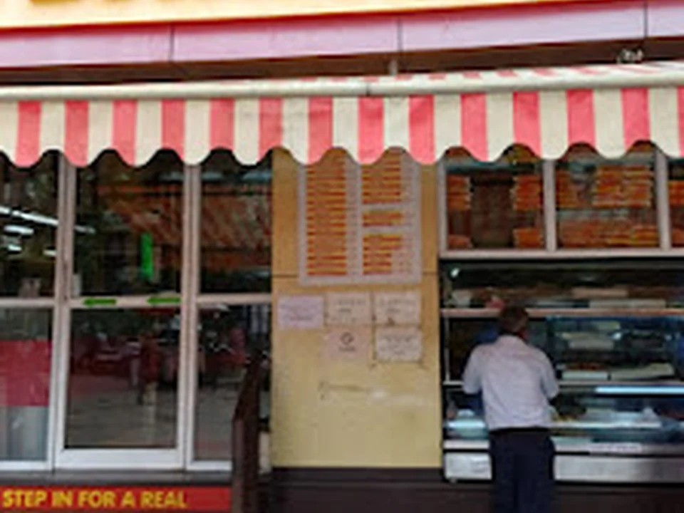 D Damodar Mithaiwala sweet shop