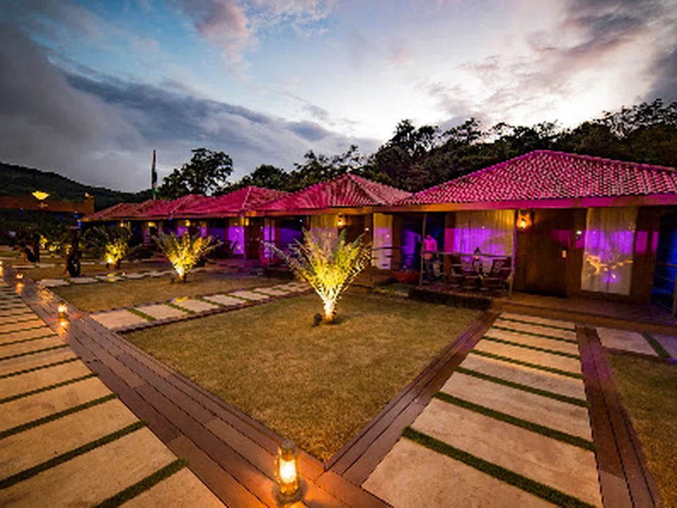 Della DATA Resort