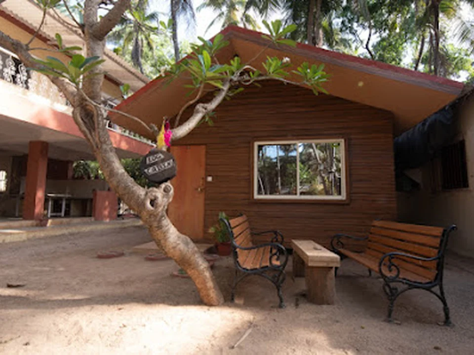 Domonica Holiday Homes