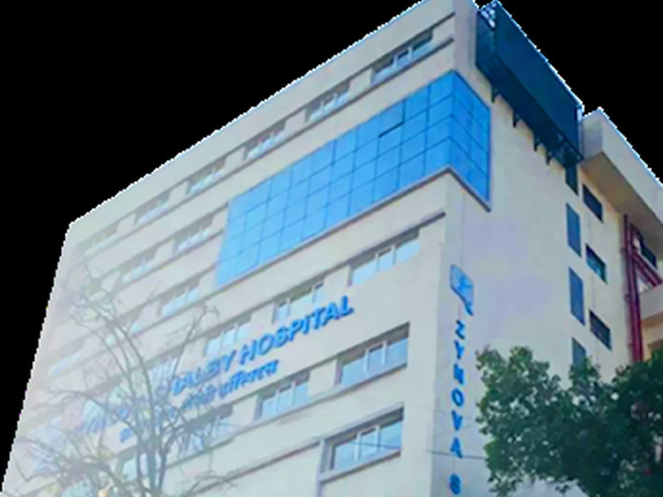 Dr. Abhishek Menon Head & Neck Oncosurgeon in Ghatkopar