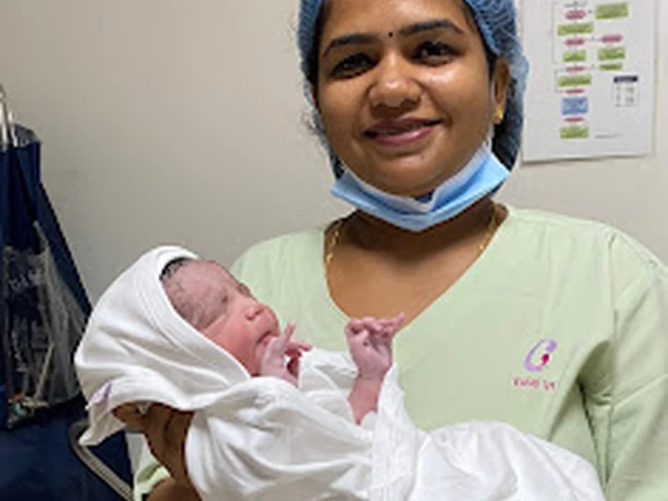Dr Deepika singh