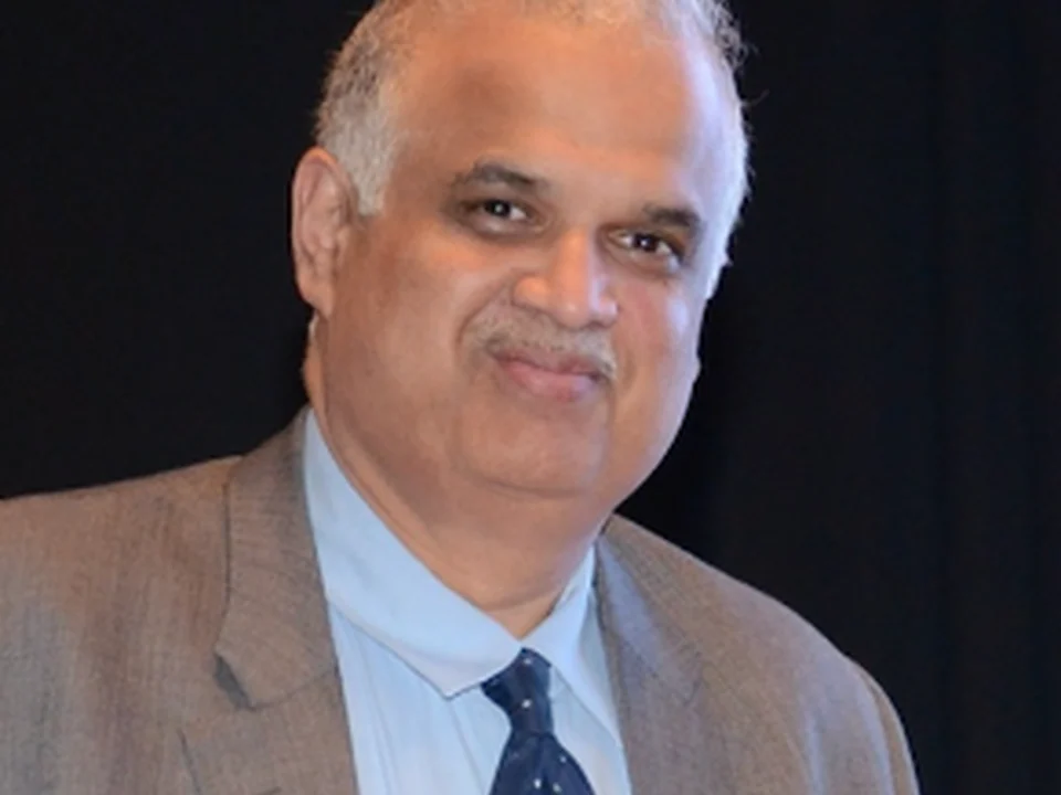 Dr Deepraj Bhandarkar - Laparoscopic Surgeon