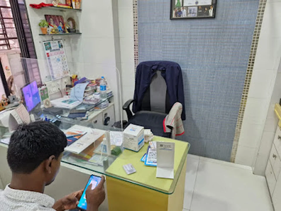 Dr. Digvijay Yadav - Consultant Physician | Home Visit Doctor - Andheri West, Mumbai