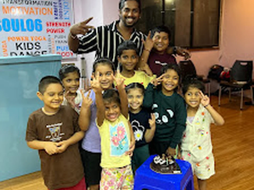 Dreamers Dance ,Garba and Fitness studio chakala/ Best wedding and sangeet choreography Dance Studio in Andheri East