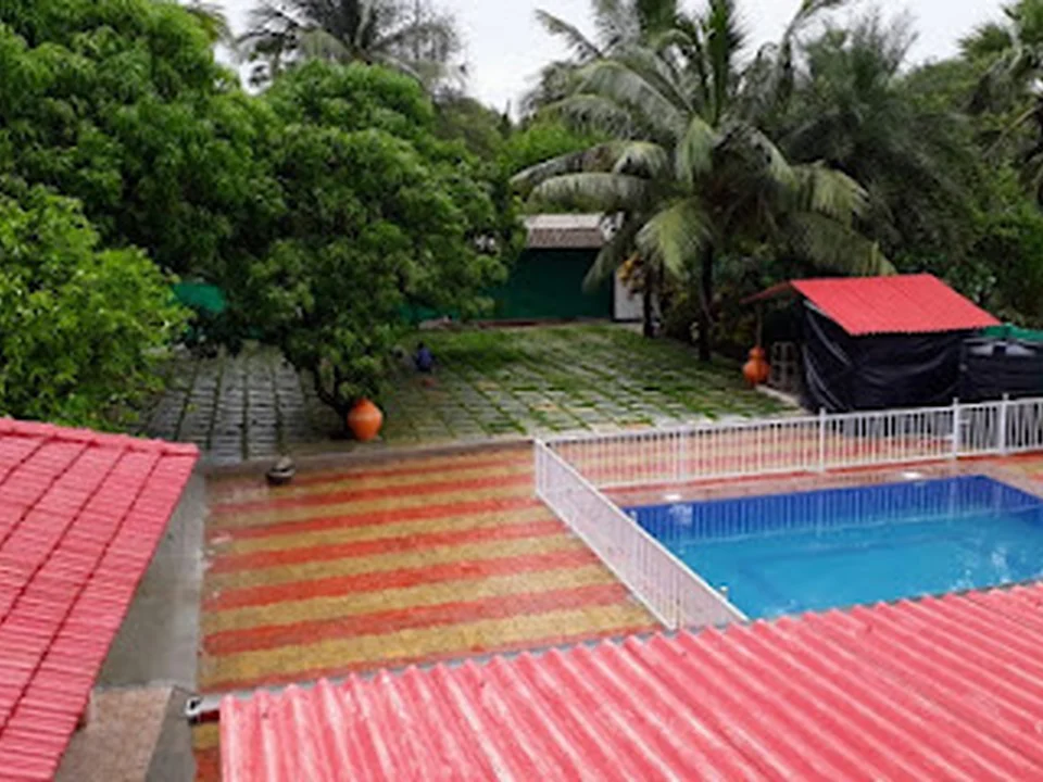 Dsouza Farm Resort.