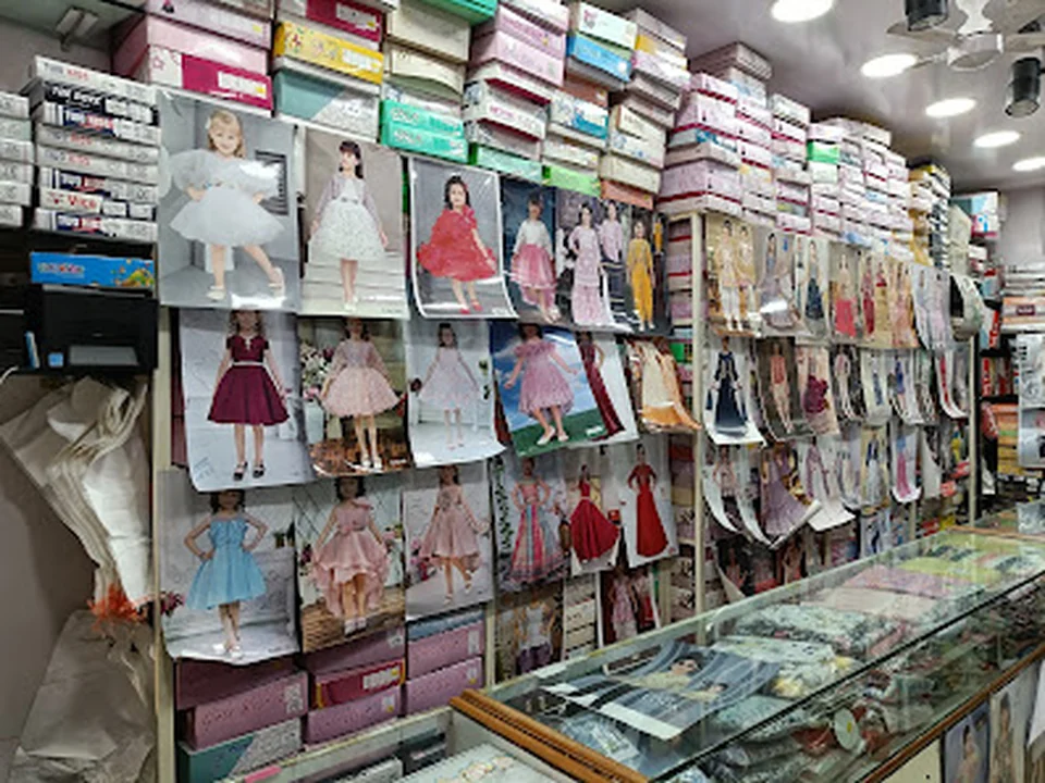 Fashion hub kids and girls wear