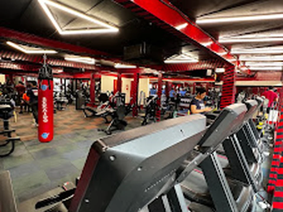 Fitness Legacy | Best Gym in Chakala