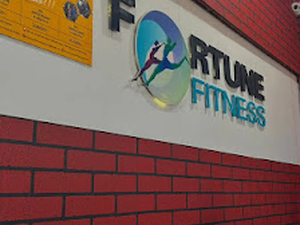 FORTUNE FITNESS-Best Gym facilities | body muscle|Fitness centre|workout |gym services in andheri east