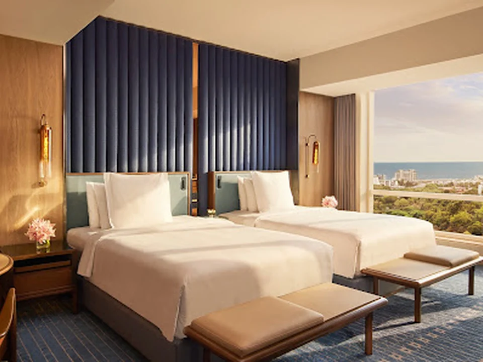 Four Seasons Hotel Mumbai