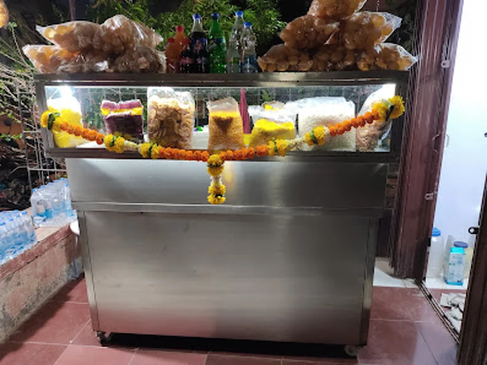 Gupta Panipuri Center
