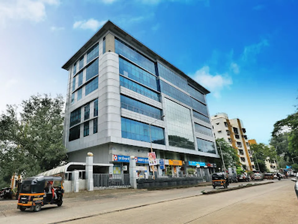 Foto de hBits - SEBI-Approved SM REIT Platform