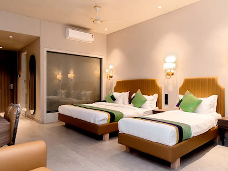 Hotel Golden Tulipz