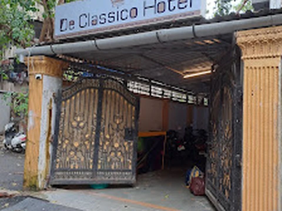 HOTEL JUHU INN
