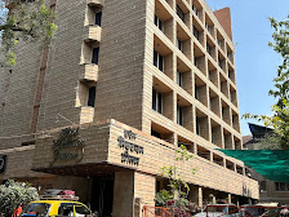 Hotel Midtown Pritam