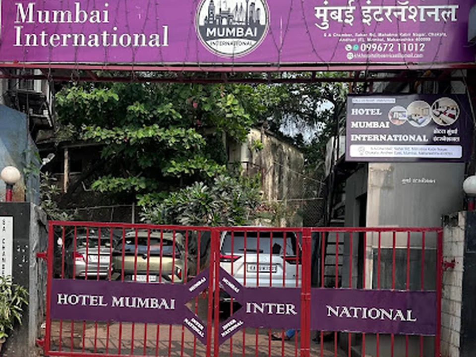 Hotel Mumbai International