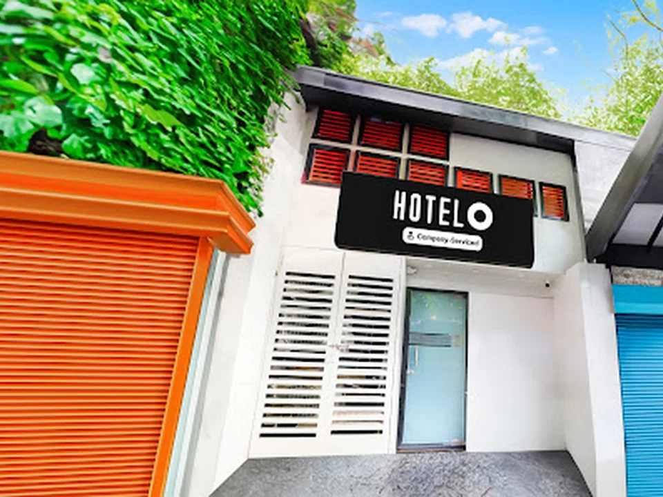 Foto de Hotel O by OYO Santacruz Railway Junction Formerly Kharsubway