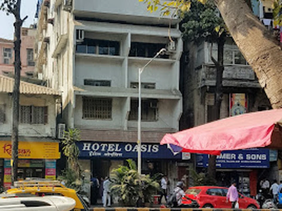 Hotel Oasis