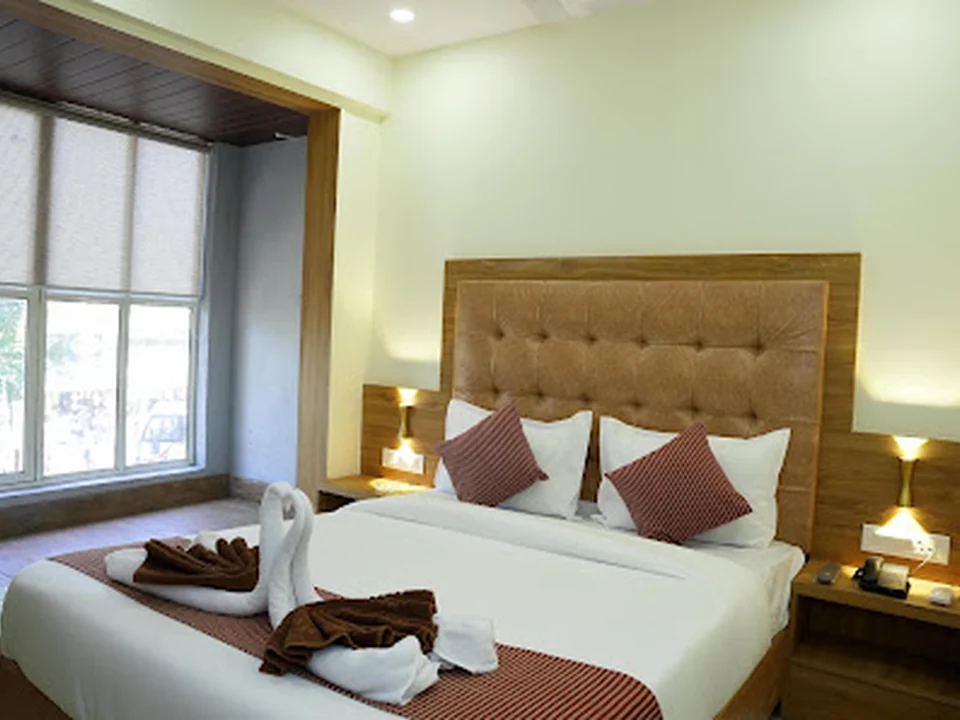 Hotel Preston, Mumbai