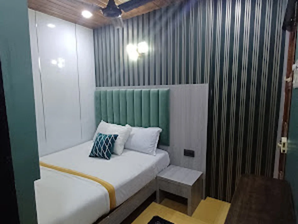 Hotel Regal Plaza
