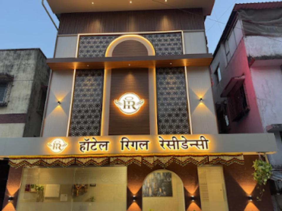 Hotel Regal Residency