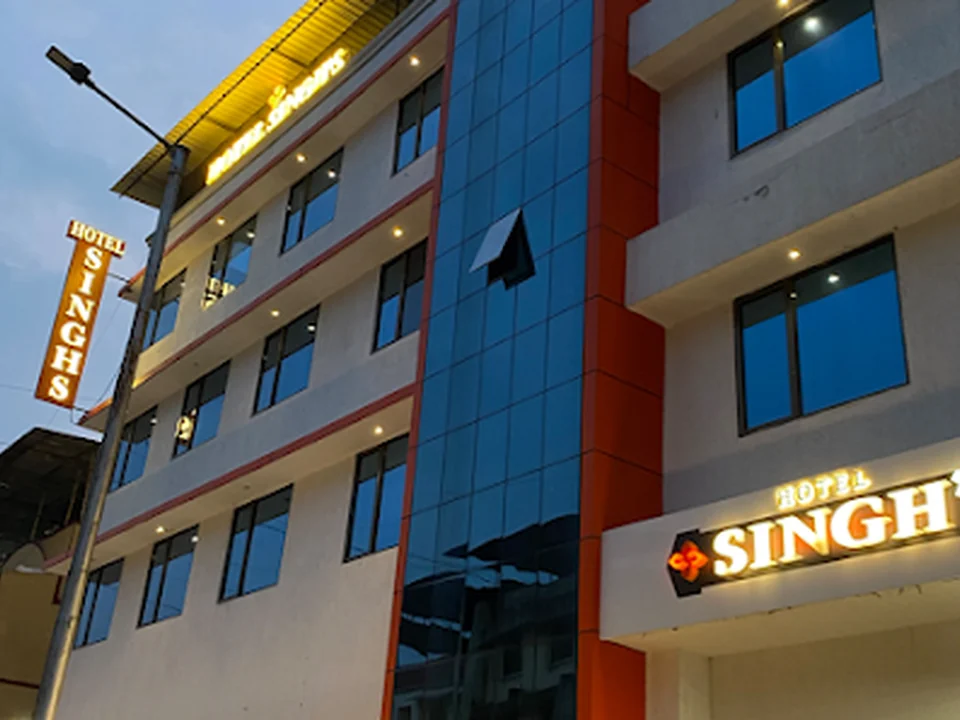 Hotel Singh's Vashi Navi Mumbai