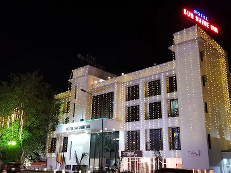 Hotel Sun Shine Inn | Mumbai Gate Restaurant| Banquets & Lawn
