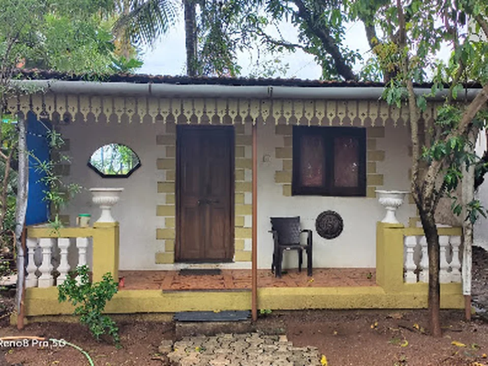 Hotel White Cottage | Rooms | Resort