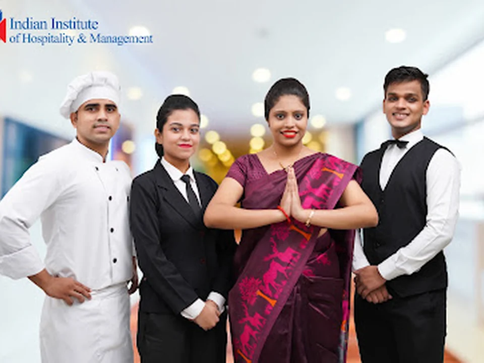 Indian Institute of Hospitality & Management-Diploma in Hotel Management-Hotel Management Course in Mumbai
