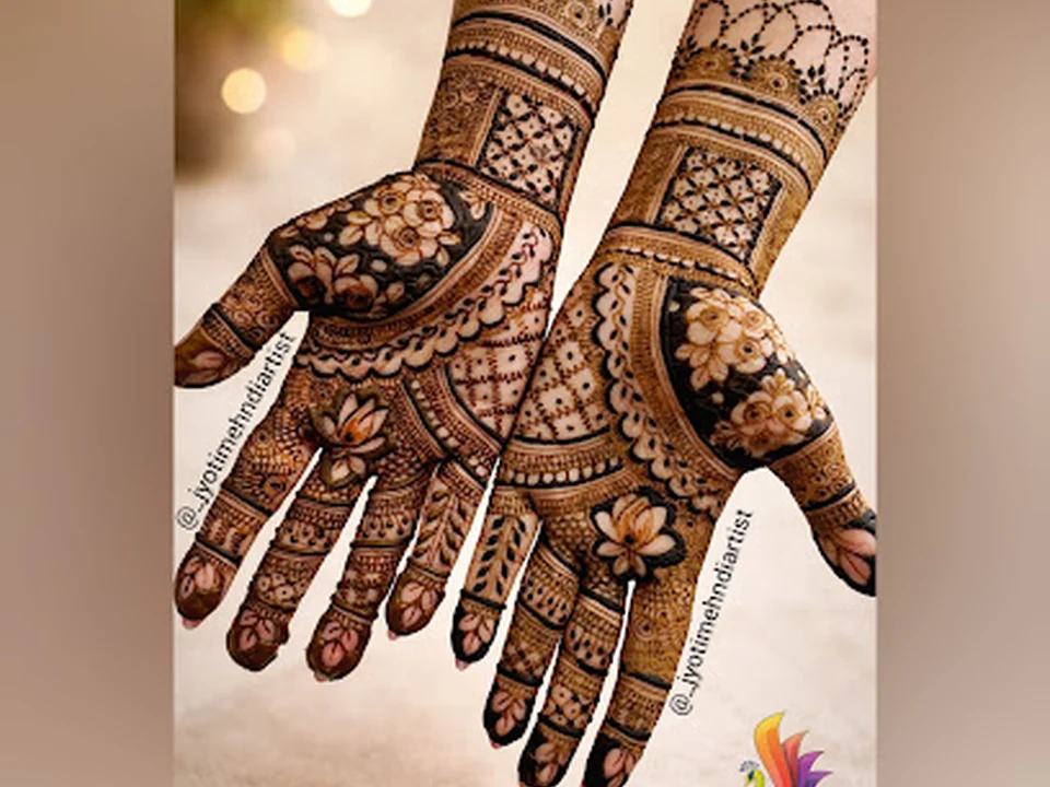 Jyoti Mehndi Artist, (professional mehndi artist & tutor)