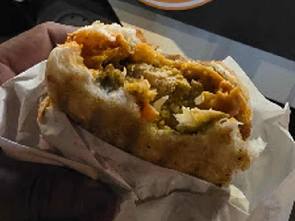 Foto de Kimaya Tandoor Vada pav