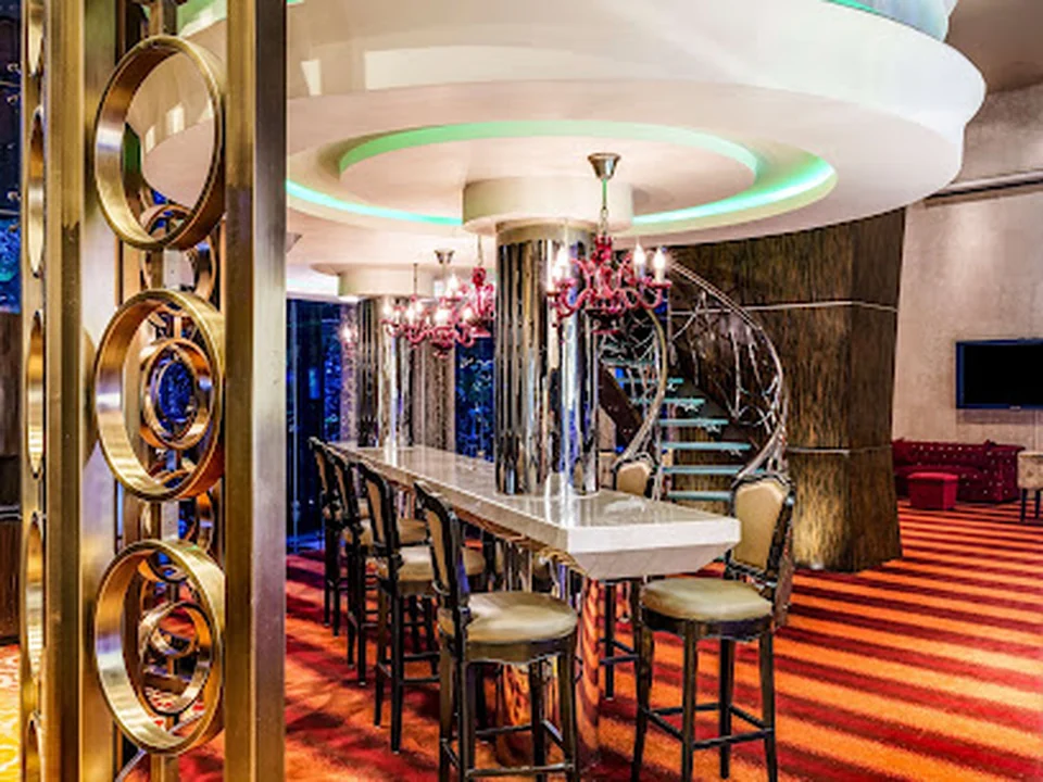 LE BAR DIAMANTAIRE