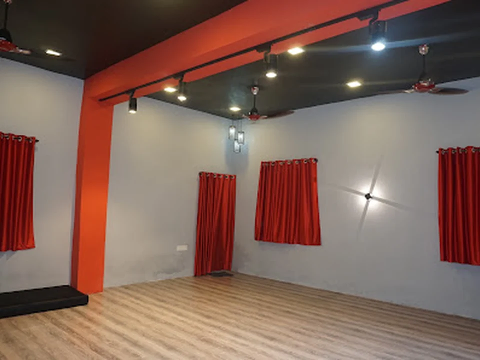 Legend Dance Academy--dance class in thane