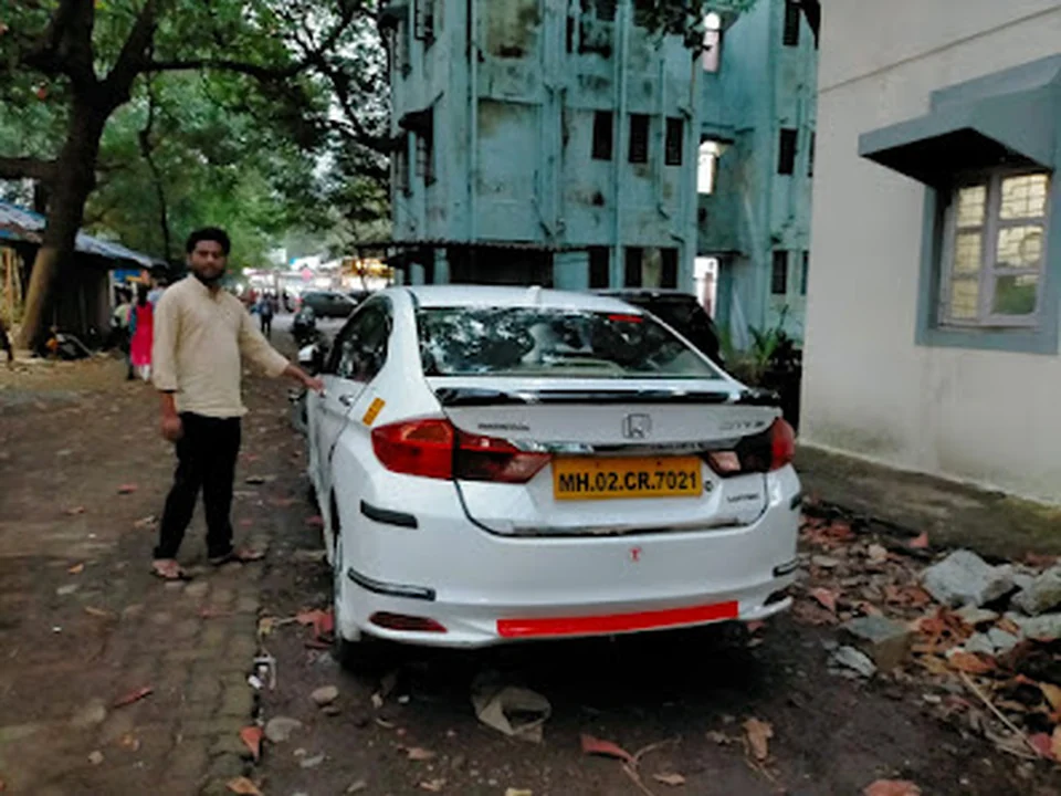 Foto de Mumbai Cab Rental Services