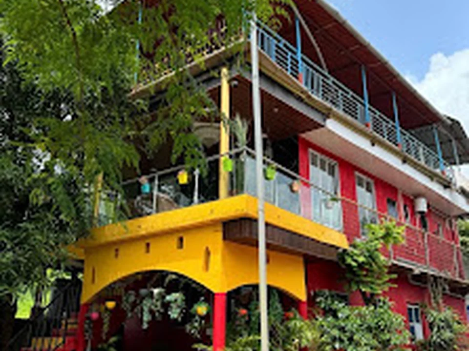 Foto de Old Age Home (V. V. CARING CENTRE)