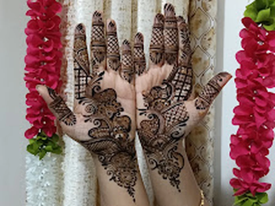 Reema Mehendi Art & classes