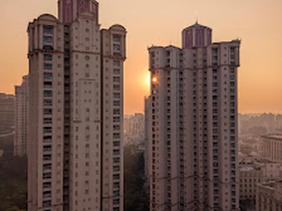 RELOhomes Serviced Apartment