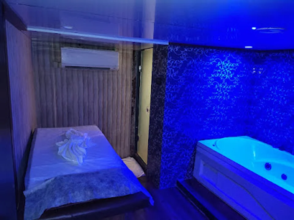 Richy Spa Powai - Bangkok Style Massage