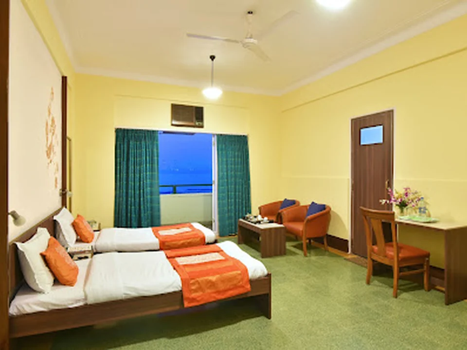 Sea Green Hotel