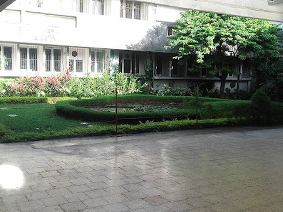 Sir Vithaldas Thackersey College of Home Science