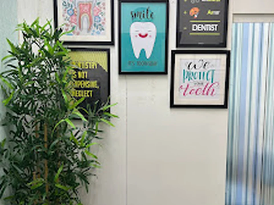 Smileworks Multispeciality Dental Clinic, Colaba