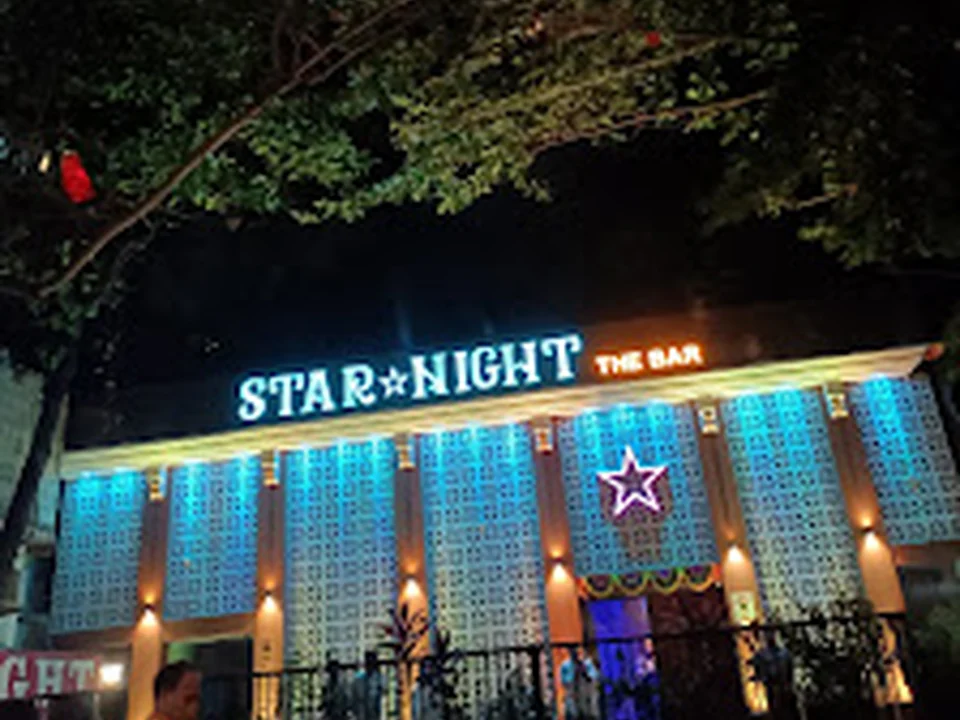 Star night Bar with Live Orchestra