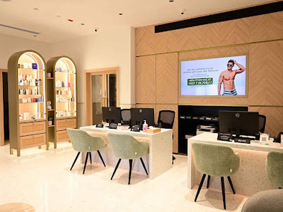 The AgeLess Clinic