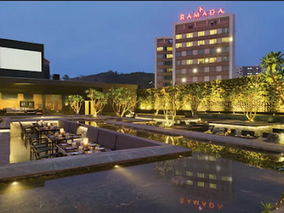 The Residence Hotel & Apartments