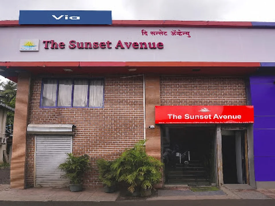 The Sunset Avenue